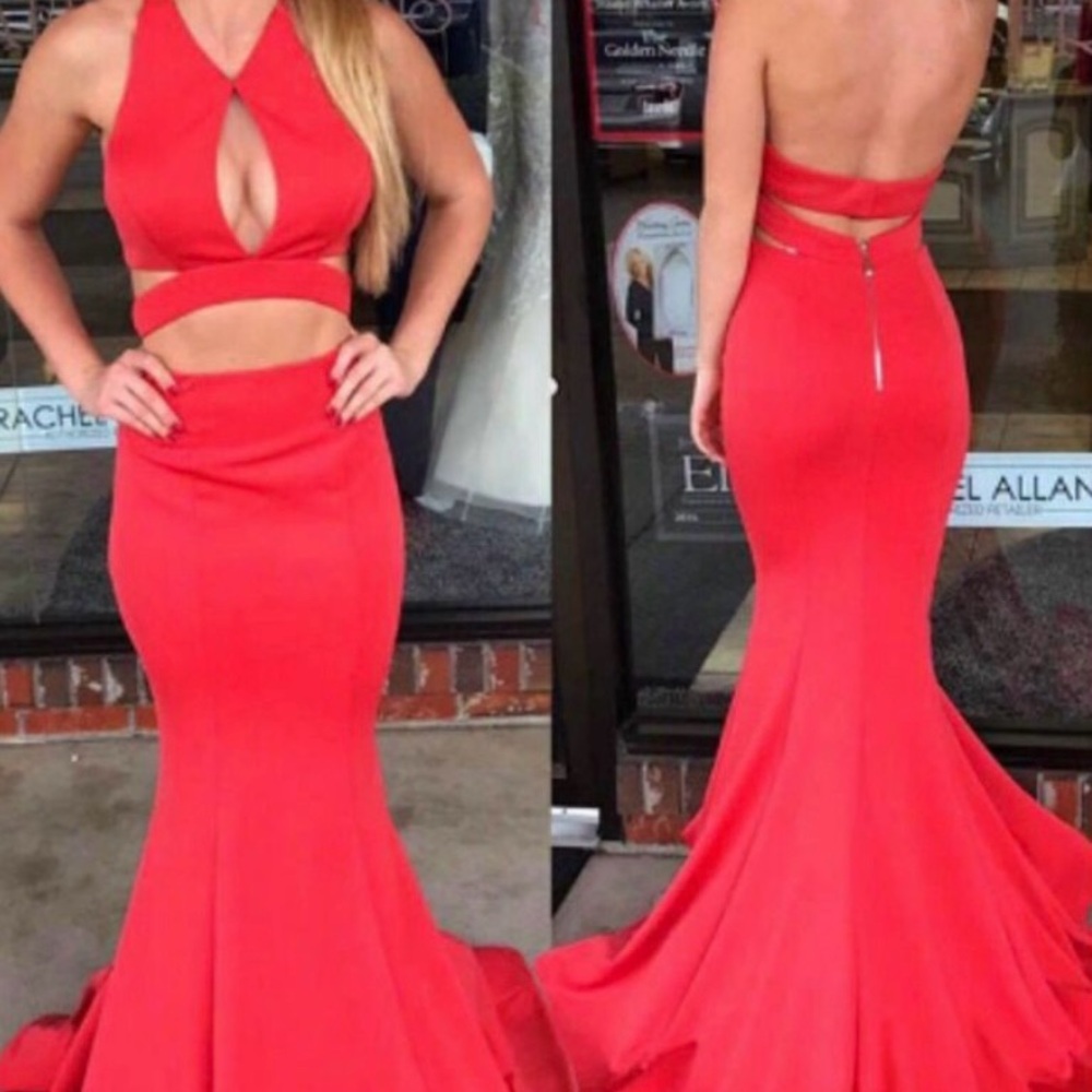 Red Sherri Hill gown